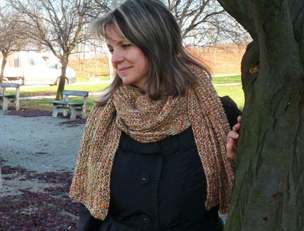 Pletený baret ve sv.hnědé barvě