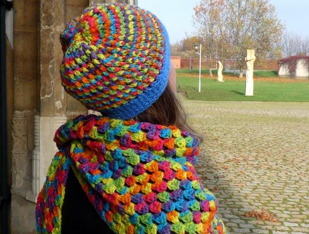 Pletený baret ve sv.hnědé barvě