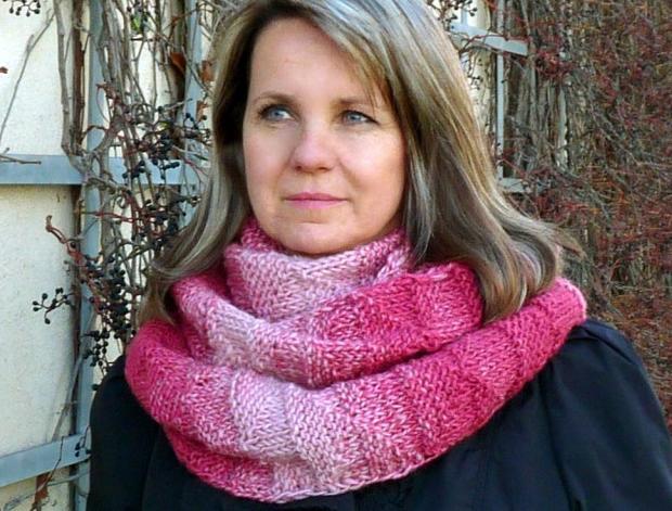 Pletený baret ve sv.hnědé barvě