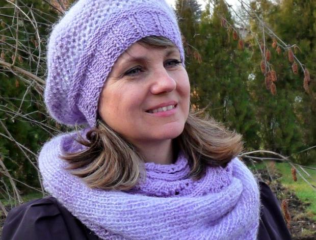 Pletený baret ve sv.hnědé barvě