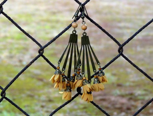 Pletený baret ve sv.hnědé barvě