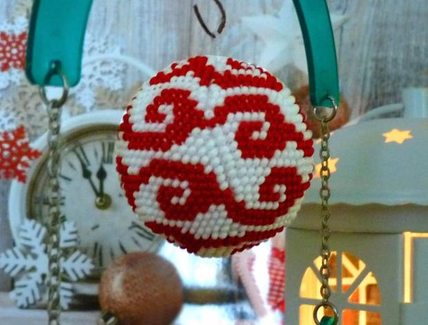 Pletený baret ve sv.hnědé barvě