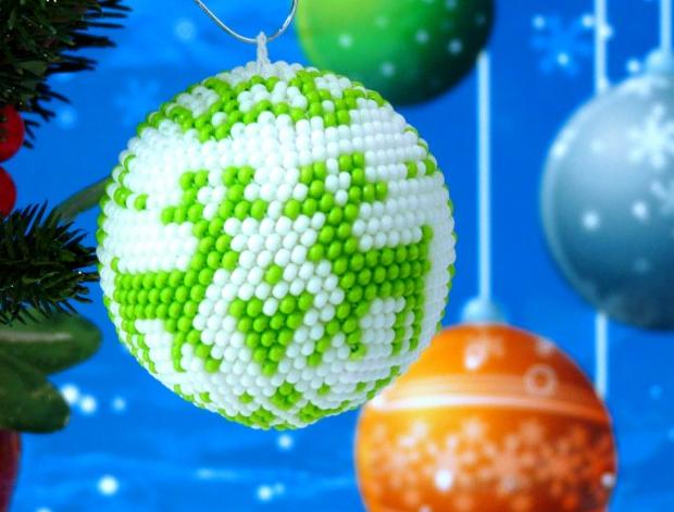 Pletený baret ve sv.hnědé barvě