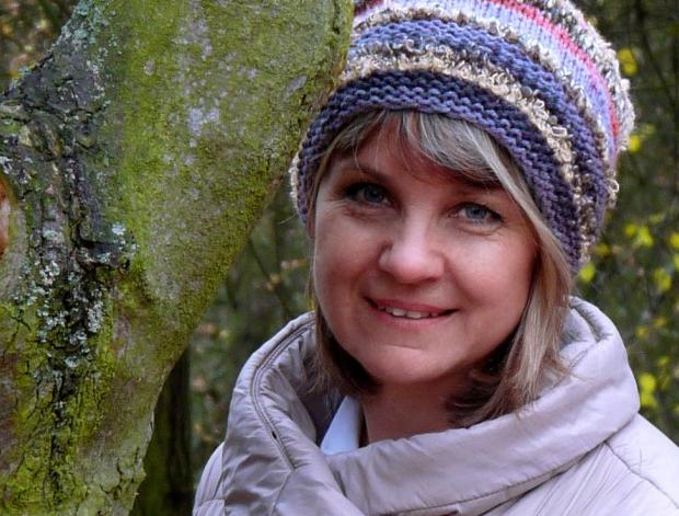 Čepice - stmívání originální růžová čepice pletení šedá zimní pletená podzimní originál čapka handmade červánky soumrak ruční práce atraktivní 