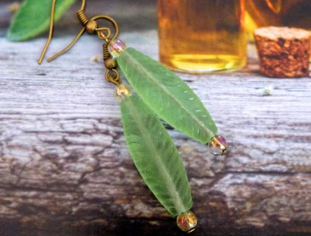 Pletený baret ve sv.hnědé barvě