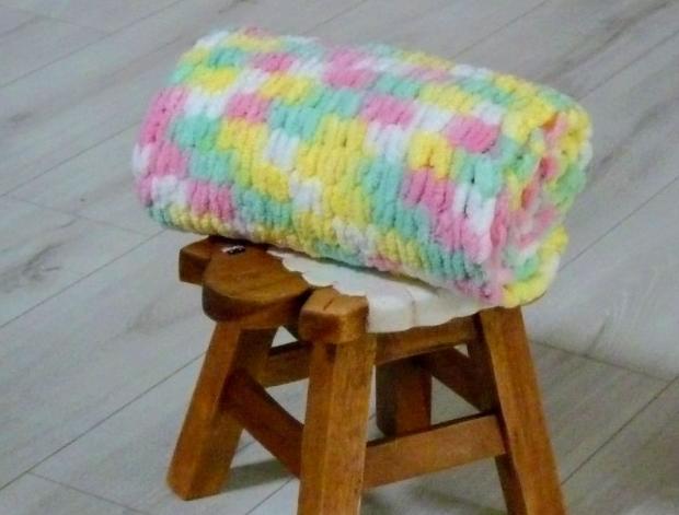 Pletený baret ve sv.hnědé barvě