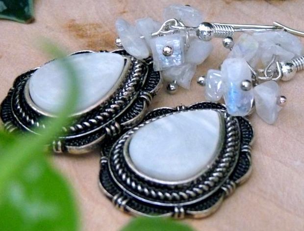 Pletený baret ve sv.hnědé barvě