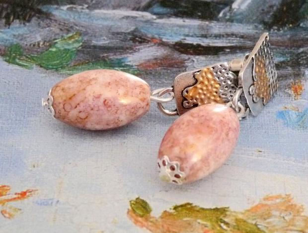 Pletený baret ve sv.hnědé barvě