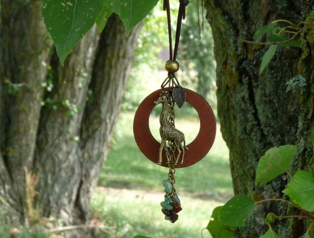 Pletený baret ve sv.hnědé barvě