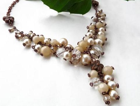 Pletený baret ve sv.hnědé barvě