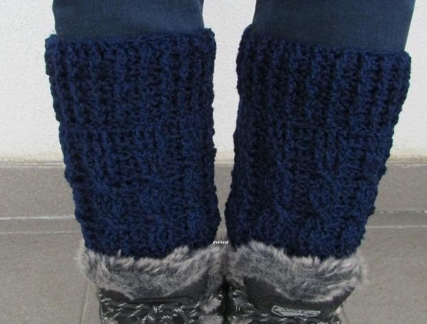 Návleky na nohy modrá háčkované akryl návleky dámské tmavěmodrá handmade pro ženy na nohy 