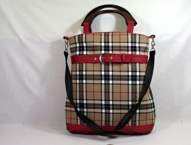 kabelka kostky hnědé--set kabelka červená dárek taška elegantní hnědá prostorná klasika burberry 