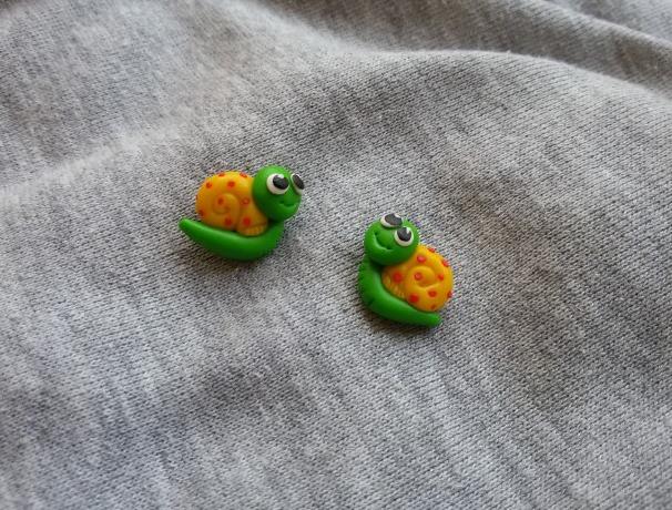 Puzety I. náušnice pecky jemné dětské fimo šnek šneček puzety šnečkem 
