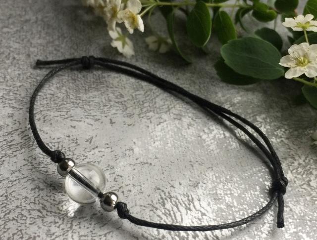 Černý náramek s křišťálem náramek křišťál štěstí voskovaná šňůrka ochranný kabbalah 