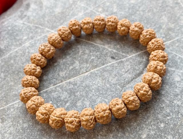 Rudraksha - náramek náramek rudraksha 