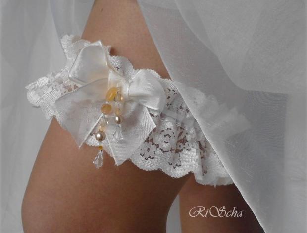 SVATEBNÍ PODVAZEK champagne dárek bílý satén svatební dárkový nevěsta wedding podvazky hochzeit podvazek - svatba svatební šaty 