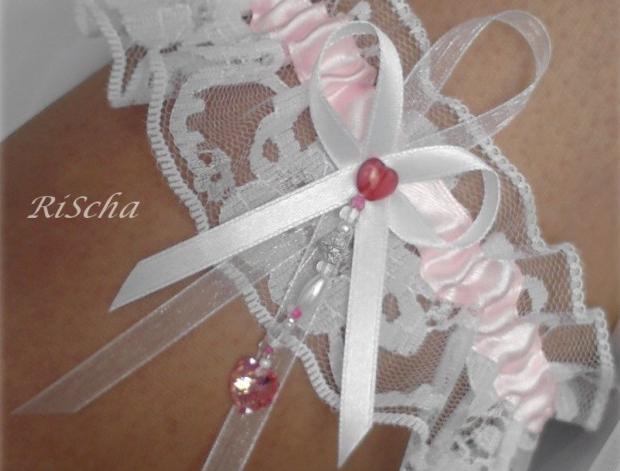 SVATEBNÍ PODVAZEK Swarovski růžový šperk dárek růžová bílá láska svatba nohy růžový bižuterie sexy bílý svatební romantický dárkový nevěsta ženich noha wedding podvazek hochzeit svatební šaty zvyk 