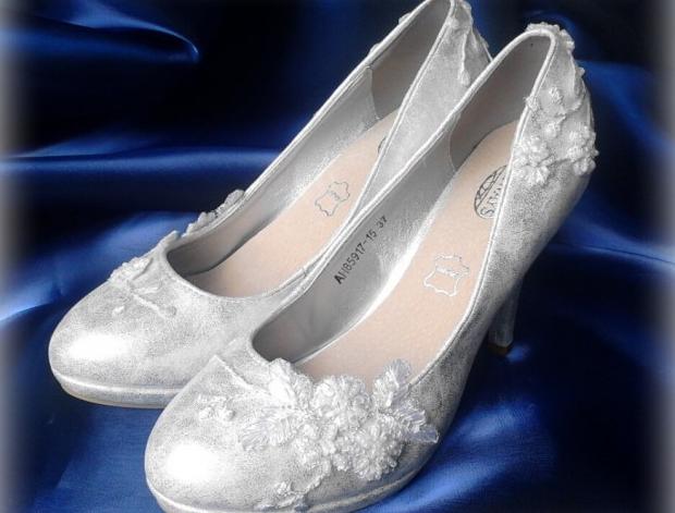 Střevíčky pro nevěstu  vel. 37 dárek bílá svatba bílý svatební dárkový nevěsta wedding podvazky hochzeit svatební šaty 