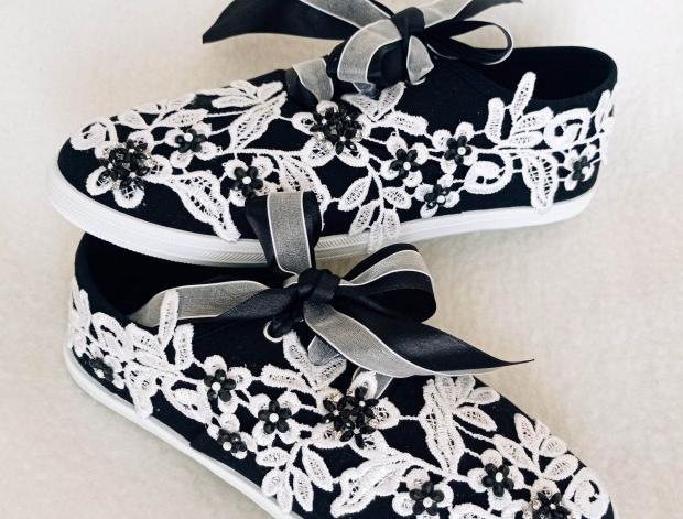 Tenisky krajkové letní bílá svatba bílý svatební boty tenisky dárkový plátěné nevěsta kecky wedding podvazky hochzeit svatební šaty boty obuv lodičky dárek 