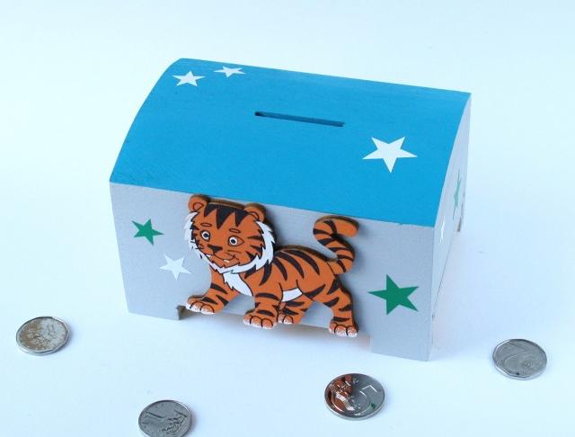 Pokladnička s lachtanem a slonem