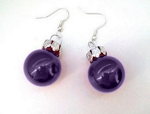 Náušnice baňky - Fialové lesklé náušnice vánoce sklo baňky 