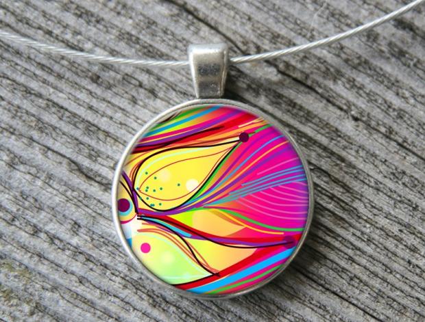 Duhový květ přívěsek originální květ zahrada léto valentýn pryskyřice kvítek duhovka duhové nevšední náhrdelník letní 