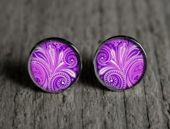 Fialový ornament originální dárek náušnice podzim letní léto valentýn pryskyřice duha puzetky nevšední nušnie zima vánoce 