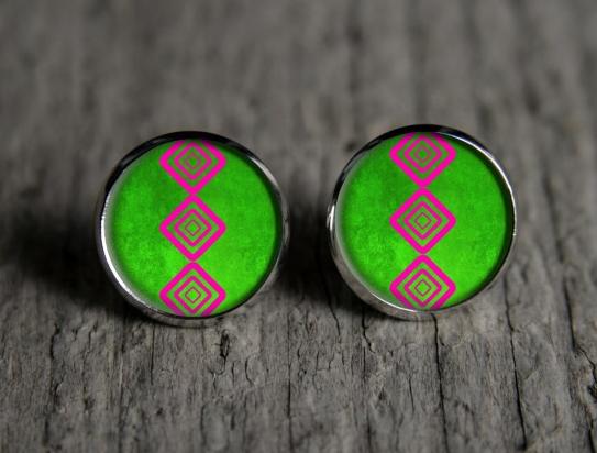 Ornament originální dárek náušnice podzim letní léto valentýn pryskyřice duha puzetky páv nevšední nušnie zima vánoce 