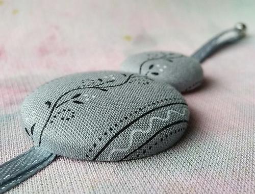 Butonkový náramek Šedivý náramek letní láska myška šedá léto větvička valentýn button buton magnet alergie buttonky 