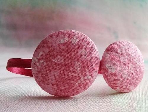 Butonkový náramek Růžový náramek růžová letní láska louka léto kytka kytice luční button kvítí buton alergie květena 