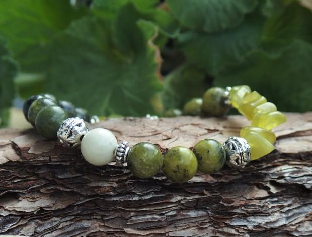 Chryzopras na perleti