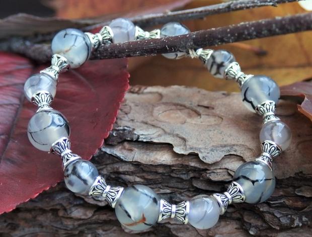 Chryzopras na perleti