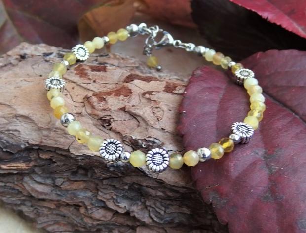 Chryzopras na perleti