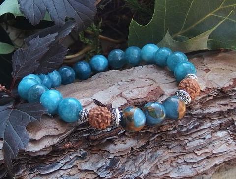 Chryzopras na perleti