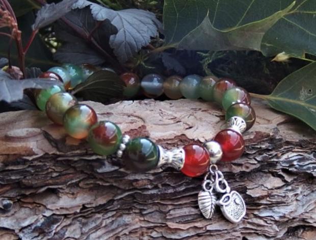 Chryzopras na perleti