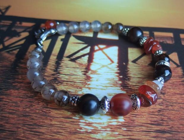 Chryzopras na perleti