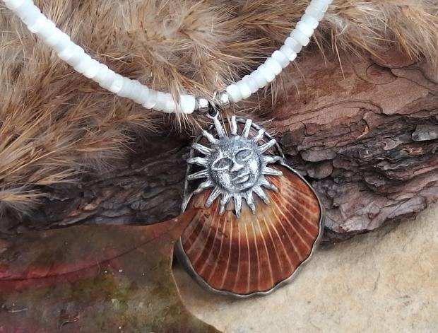 Chryzopras na perleti