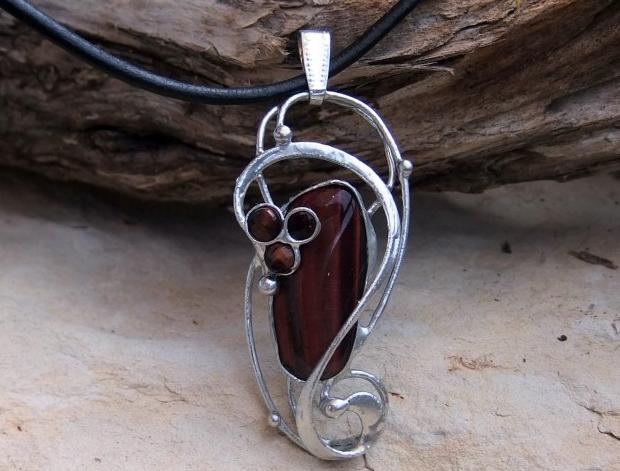 Chryzopras na perleti