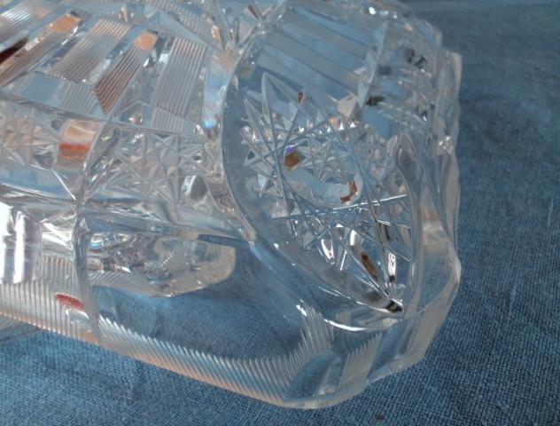 Celodřevěná dekorativní hračka