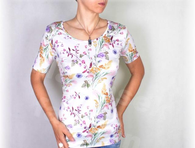 Triko květy vz.136