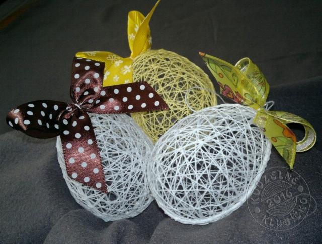 Vajíčko motané 8 cm/barva na přání