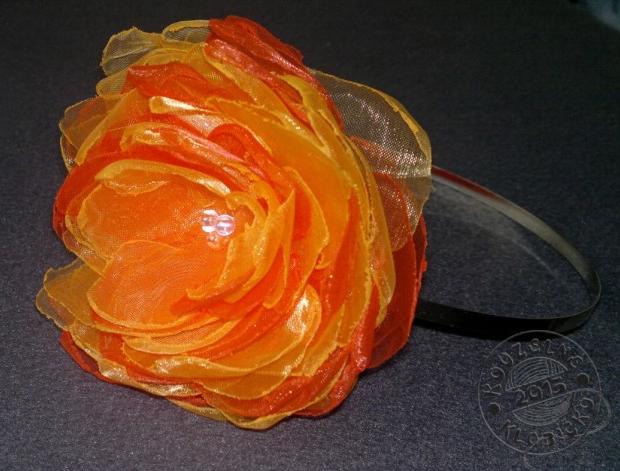 Čelenka Oranžáda květ čelenka organza kvítek filc kovová čelenka čelenka s květem čelenka s broží 