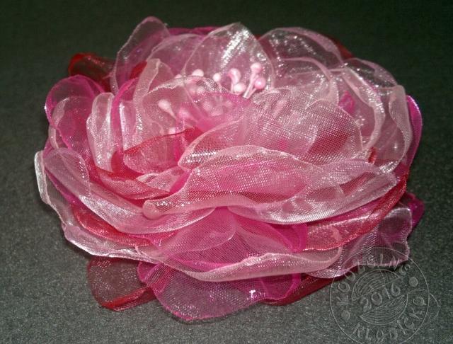 Cylindr na auto zdob. tm.modrá/bílá