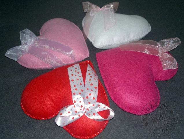 Cylindr na auto zdob. tm.modrá/bílá