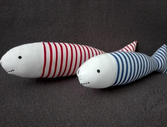 Cylindr na auto zdob. tm.modrá/bílá