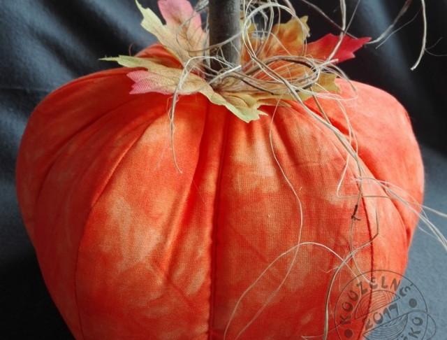 Cylindr na auto zdob. tm.modrá/bílá