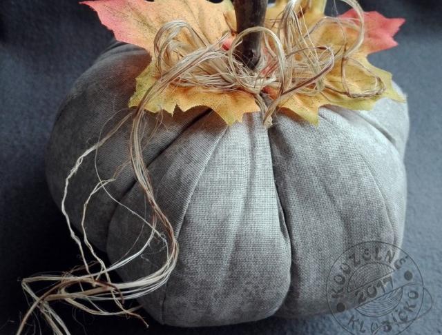 Cylindr na auto zdob. tm.modrá/bílá