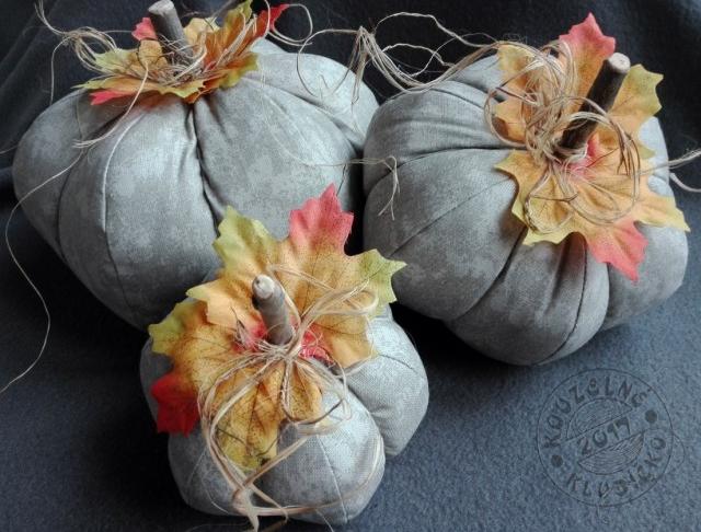 Šitá dýně ŠEDÝ MRAMOR velká XL dekorace podzim dýně halloween podzimní dekorace halloweenská dekorace dýnička šitá dýně 
