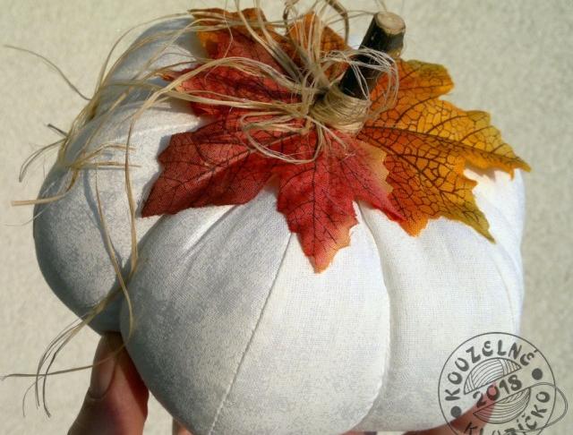 Cylindr na auto zdob. tm.modrá/bílá