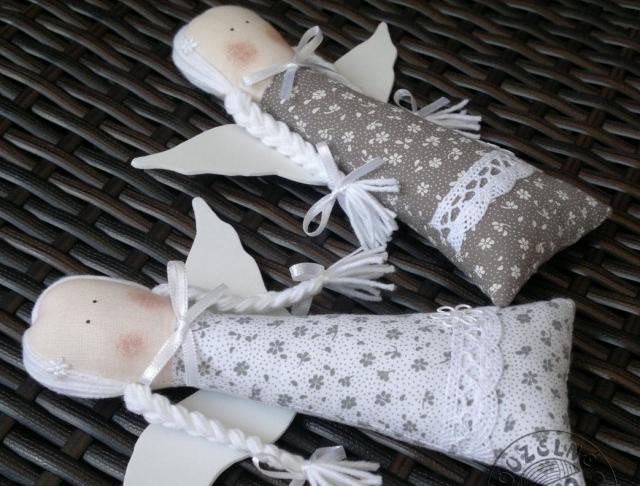 Cylindr na auto zdob. tm.modrá/bílá